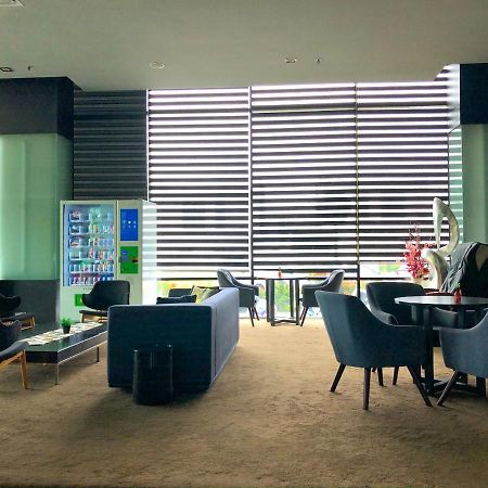 Pariss Hotel Johor Bahru Exteriör bild