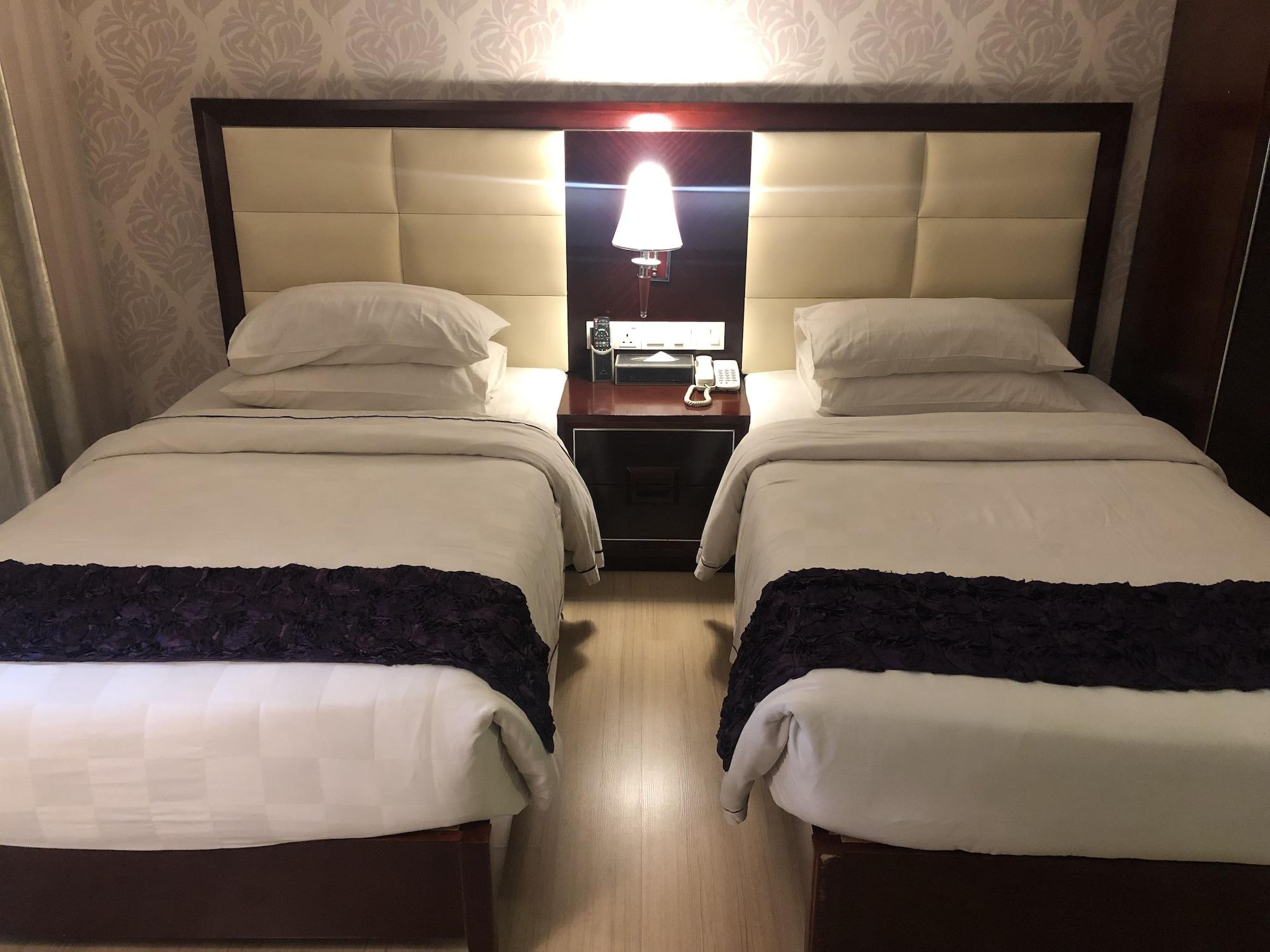 Pariss Hotel Johor Bahru Exteriör bild