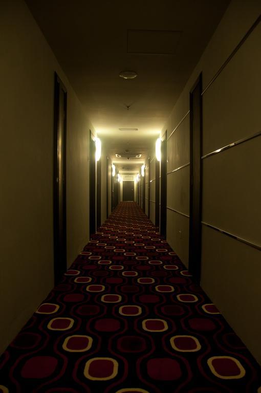 Pariss Hotel Johor Bahru Exteriör bild