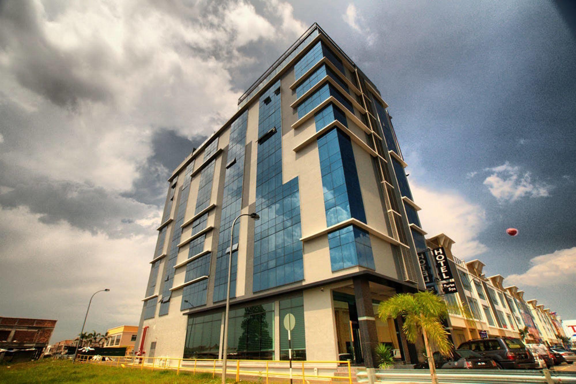 Pariss Hotel Johor Bahru Exteriör bild