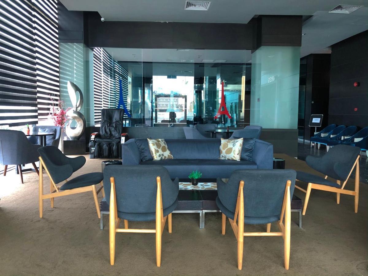 Pariss Hotel Johor Bahru Exteriör bild